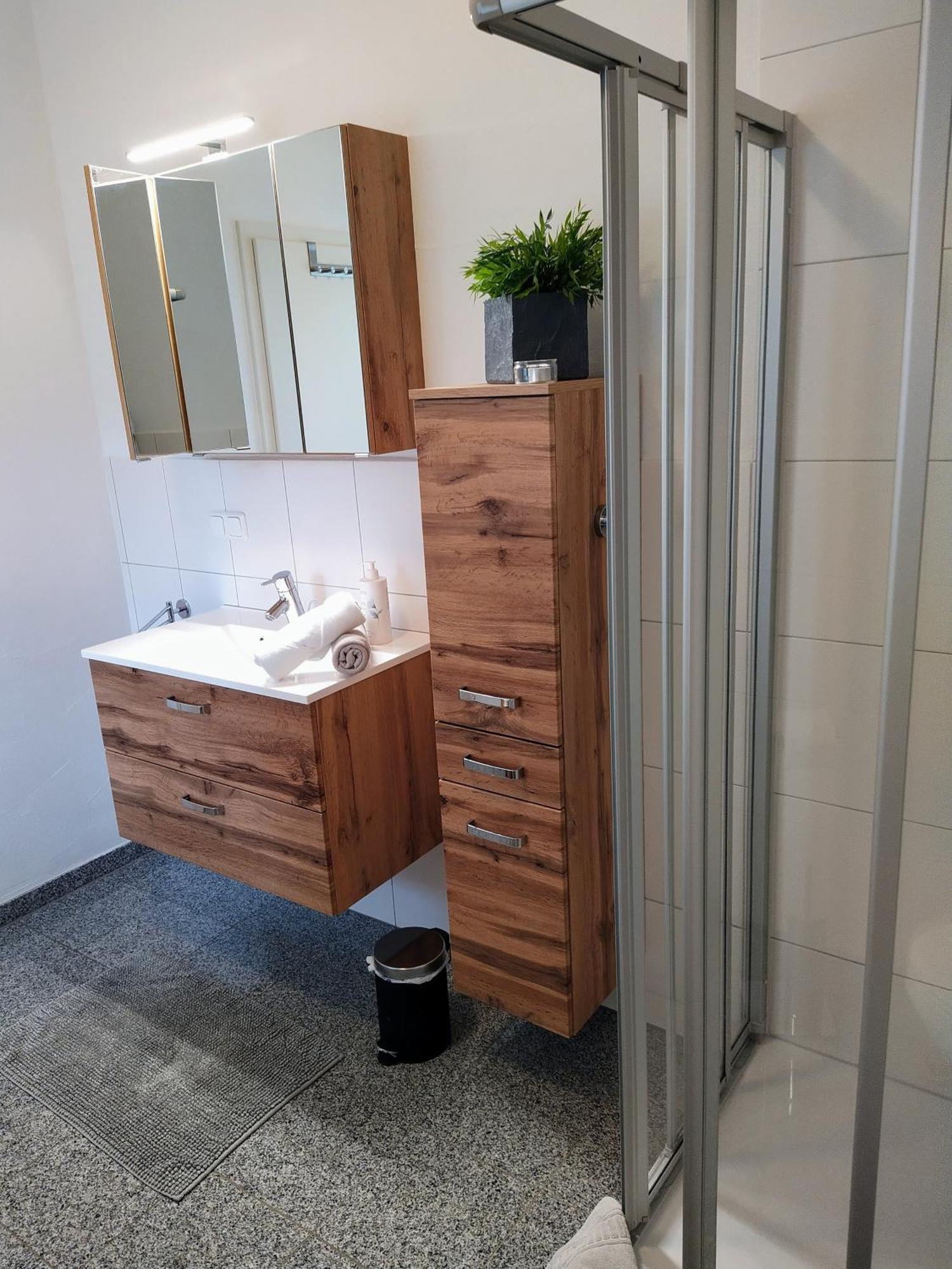 Entspannen Im Grünen, Mit Eigenem Garten Apartment